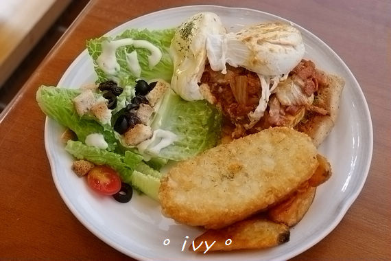 貳樓(新竹店)： Second Floor Cafe 貳樓 (新竹店)