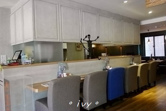 貳樓(新竹店)： Second Floor Cafe 貳樓 (新竹店)