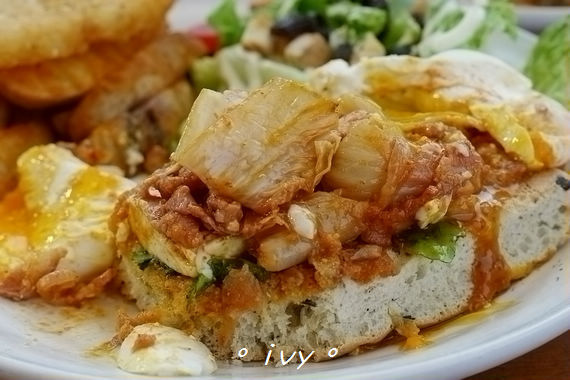 貳樓(新竹店)： Second Floor Cafe 貳樓 (新竹店)