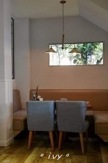 貳樓(新竹店)： Second Floor Cafe 貳樓 (新竹店)