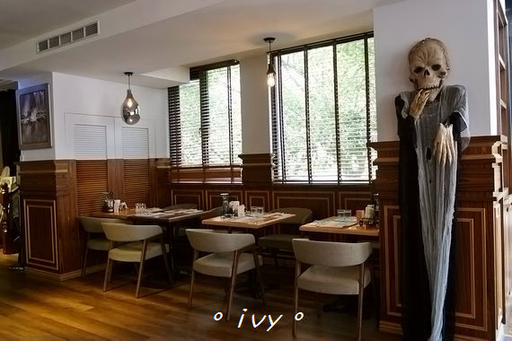 貳樓(新竹店)： Second Floor Cafe 貳樓 (新竹店)