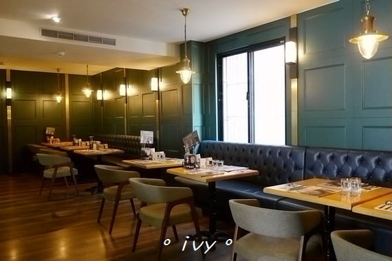 貳樓(新竹店)： Second Floor Cafe 貳樓 (新竹店)