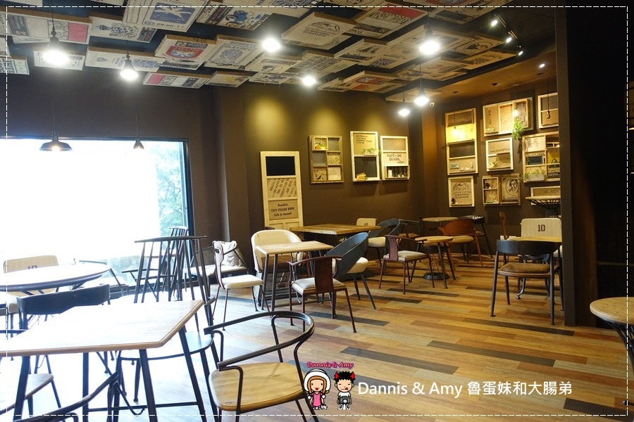 20161110《新竹平價咖啡店》歐客佬精品咖啡旗艦店 -新竹光華店x用銅板價品嚐好咖啡和美味甜點 ︱超奢華世界級藝伎咖啡相遇初體驗（影片） (55).jpg