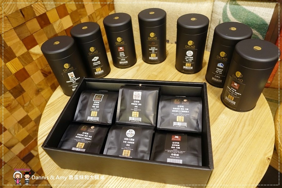 20161110《新竹平價咖啡店》歐客佬精品咖啡旗艦店 -新竹光華店x用銅板價品嚐好咖啡和美味甜點 ︱超奢華世界級藝伎咖啡相遇初體驗（影片） (33).jpg