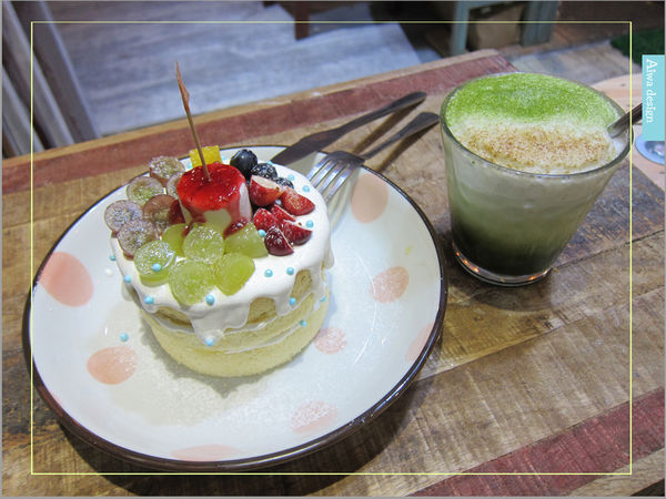 甜蜜又夢幻的水果派對戚風蛋糕，隱身巷弄間的《Simple 簡單吃》-04.jpg