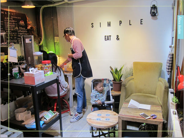 甜蜜又夢幻的水果派對戚風蛋糕，隱身巷弄間的《Simple 簡單吃》-17.jpg