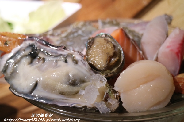 肉普普 石頭•涮涮鍋:【台北南港區】五分埔火鍋推薦『肉普普 石頭涮涮鍋』近捷運松山火車站,CP值超高美食!