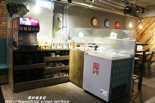 肉普普 石頭•涮涮鍋:【台北南港區】五分埔火鍋推薦『肉普普 石頭涮涮鍋』近捷運松山火車站,CP值超高美食!