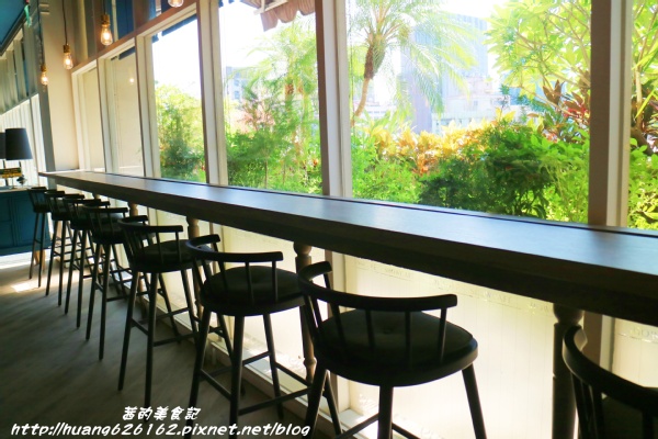 秀咖啡 SHOWCAFE:【台北中山區】捷運中山站『秀咖啡 SHOWCAFE』欣欣百貨/欣欣秀泰/愛評體驗團