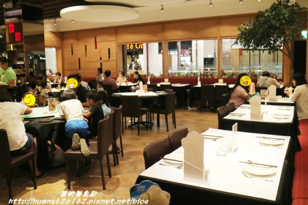 瓦城泰國料理(林口三井店)：【新北林口區】泰式料理 『瓦城泰國料理-三井Outlet』道道料理都非常下飯