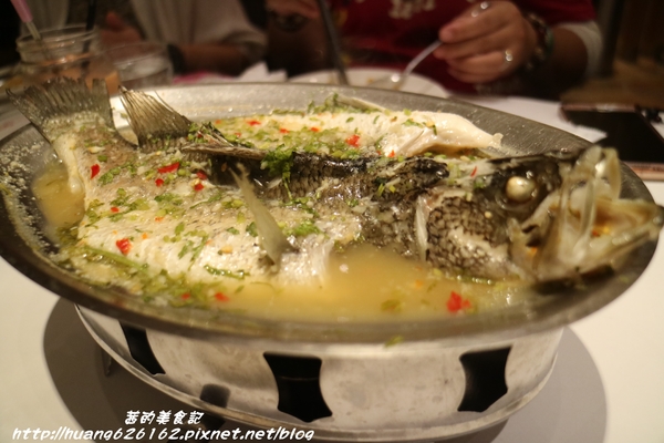 瓦城泰國料理(林口三井店)：【新北林口區】泰式料理 『瓦城泰國料理-三井Outlet』道道料理都非常下飯