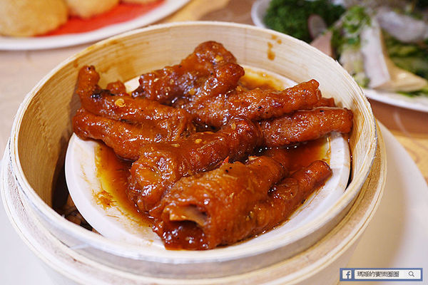 台北東區【極鮮饌海鮮料理】尾牙春酒。團圓圍爐。中式料理。港式點心。捷運國父紀念館美食