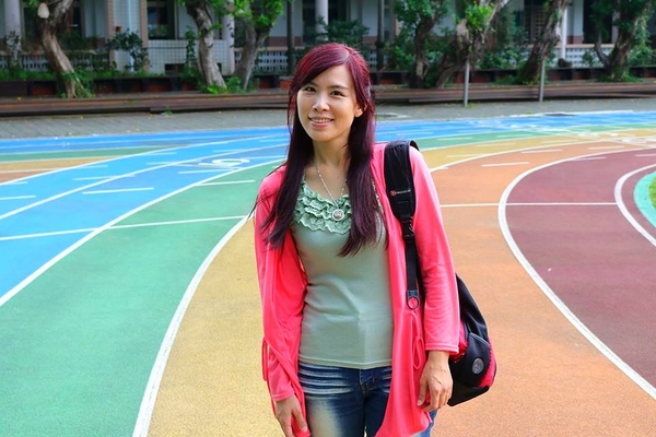 螢橋國小:【台北景點】守護充滿童趣的昆蟲園地&螢橋國小彩虹跑道成為校園美拍的聚焦點