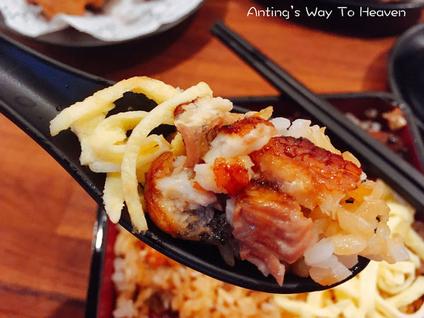 傲鰻天下 鰻魚飯 近照.jpg