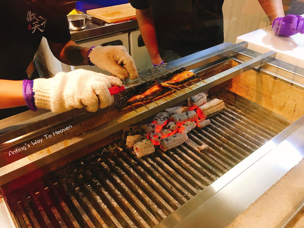 傲鰻天下 鰻魚烘烤中3.jpg