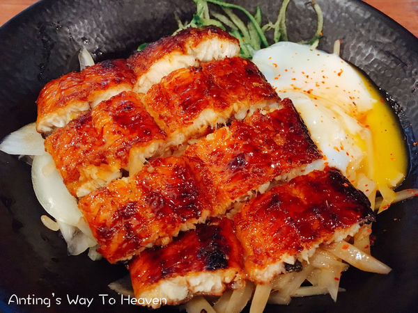 傲鰻天下 鰻魚丼上的鰻魚.jpg