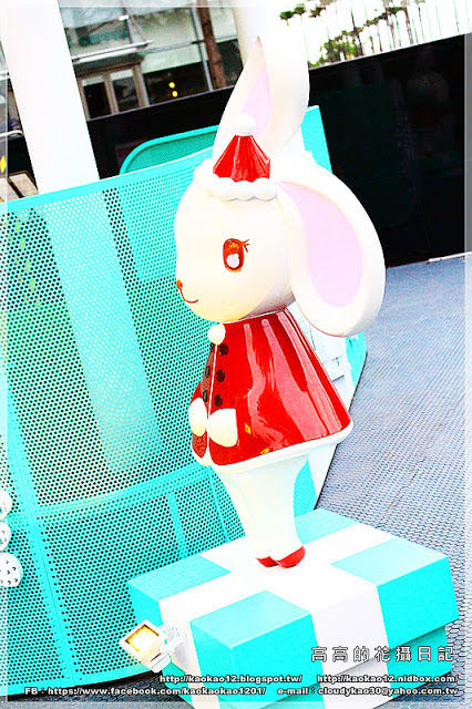 夢時代：【高雄】前鎮區。夢時代《愛．Sharing 2016 Xmas》聖誕佈置搶先看！