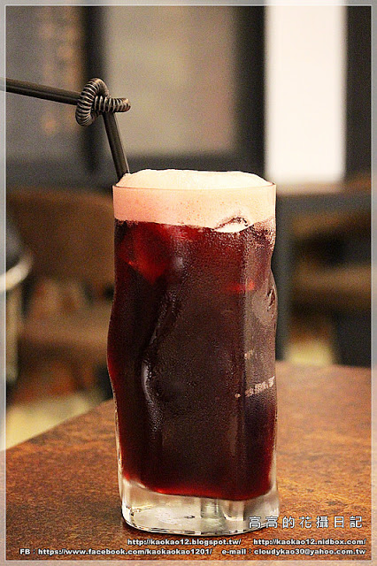 LATE Bistro 暮 餐酒館:【臺南】東區。LATE Bistro 暮 餐酒館《台南東區餐酒館.隱藏在巷弄間的深夜美食》