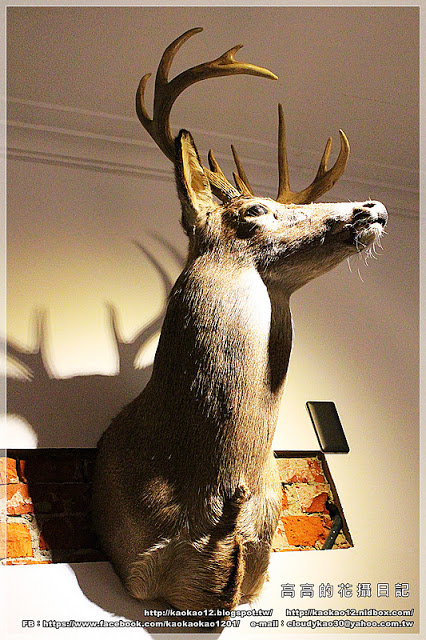 LATE Bistro 暮 餐酒館:【臺南】東區。LATE Bistro 暮 餐酒館《台南東區餐酒館.隱藏在巷弄間的深夜美食》