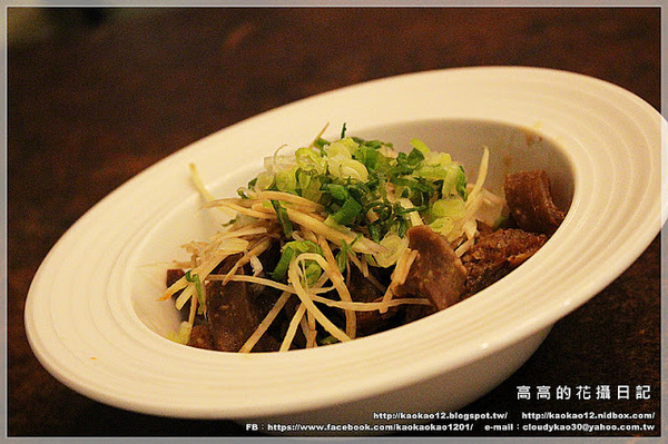 LATE Bistro 暮 餐酒館:【臺南】東區。LATE Bistro 暮 餐酒館《台南東區餐酒館.隱藏在巷弄間的深夜美食》