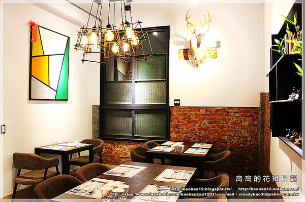 LATE Bistro 暮 餐酒館:【臺南】東區。LATE Bistro 暮 餐酒館《台南東區餐酒館.隱藏在巷弄間的深夜美食》