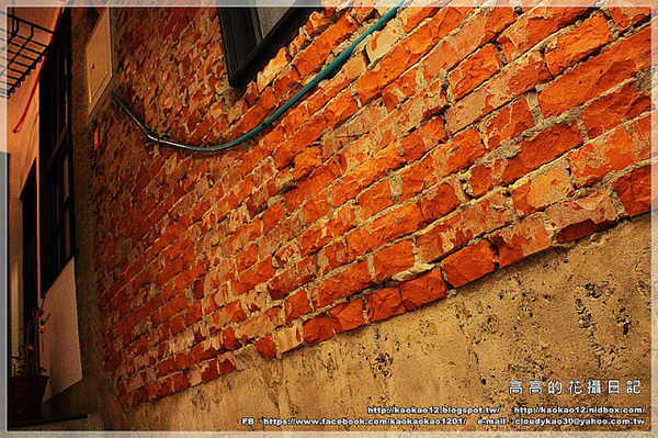 LATE Bistro 暮 餐酒館:【臺南】東區。LATE Bistro 暮 餐酒館《台南東區餐酒館.隱藏在巷弄間的深夜美食》