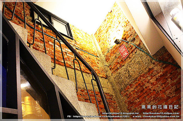 LATE Bistro 暮 餐酒館:【臺南】東區。LATE Bistro 暮 餐酒館《台南東區餐酒館.隱藏在巷弄間的深夜美食》