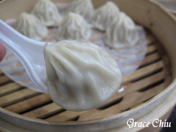 不貽樣湯包%2F排骨酥(萬華)24小時營業 小籠湯包 蝦餃 米糕 排骨酥