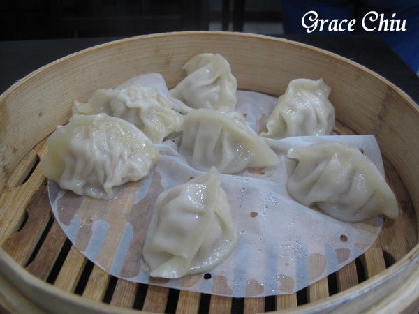 蝦餃 不貽樣湯包%2F排骨酥(萬華)24小時營業 小籠湯包 蝦餃 米糕 排骨酥