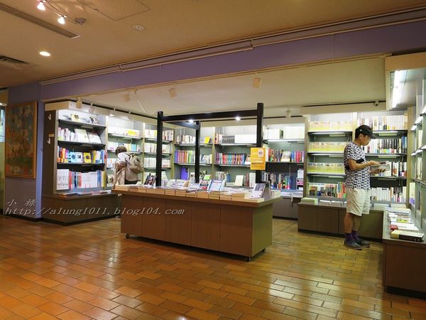 国立西洋美術館 (東京)(National Museum of Western Art, Tokyo):獲選最新世界文化遺產! ..上野公園國立西洋美術館