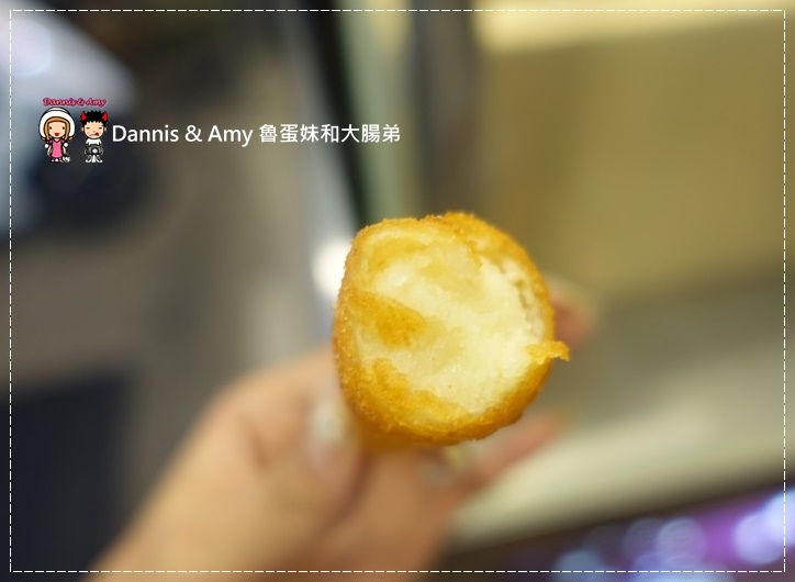 20161117《新竹巨城附近小吃》太空總薯 - 新竹民生店《創新薯製料理》。起司馬鈴薯。子彈薯條。雞米花。乳酪棒下午茶點心、宵夜。看電影新選擇︱開到凌晨的店 （影片） (28).jpg