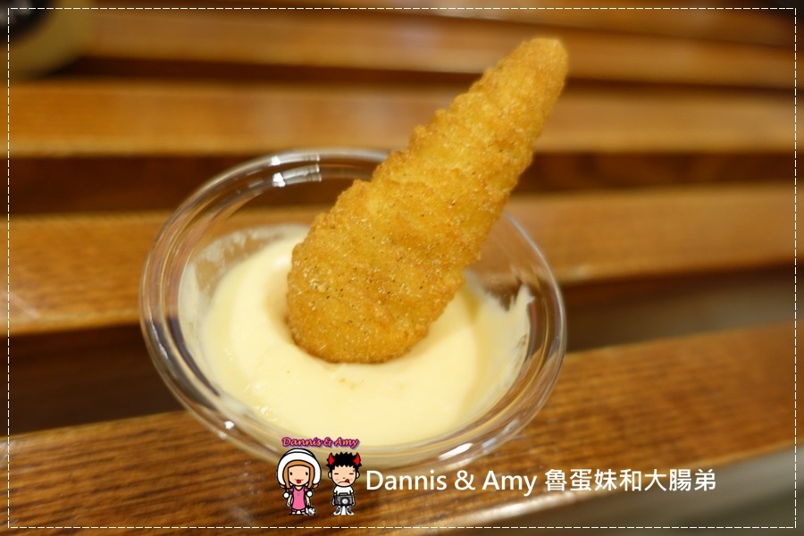 20161117《新竹巨城附近小吃》太空總薯 - 新竹民生店《創新薯製料理》。起司馬鈴薯。子彈薯條。雞米花。乳酪棒下午茶點心、宵夜。看電影新選擇︱開到凌晨的店 （影片） (16).jpg