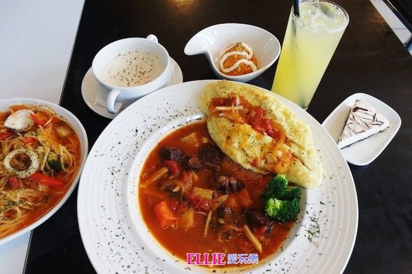 1451554613-1359673545_n