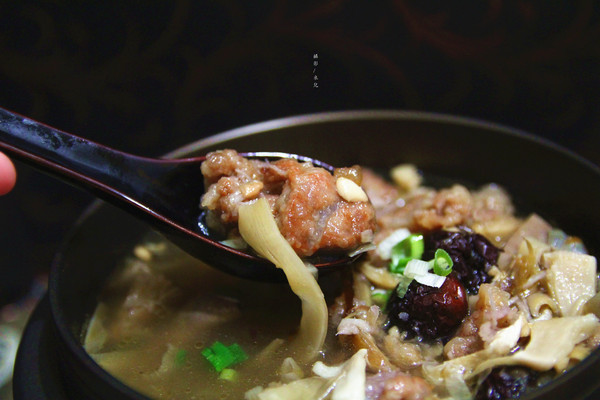 媽飽飽食舖:【宅配。方便料理包年菜】媽飽飽食舖 餐廳的料理。市場的價錢 媽咪們的好選擇 團購 宅配 自取