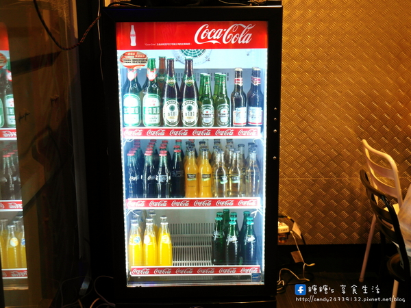 SOGA原來如此鍋燒意麵:〖台中│美食〗SOGA原來如此鍋燒意麵 ❤ 充滿著濃濃工業風裝潢,不是咖啡廳也不是韓式料理,而是賣著鍋燒意麵來著!!