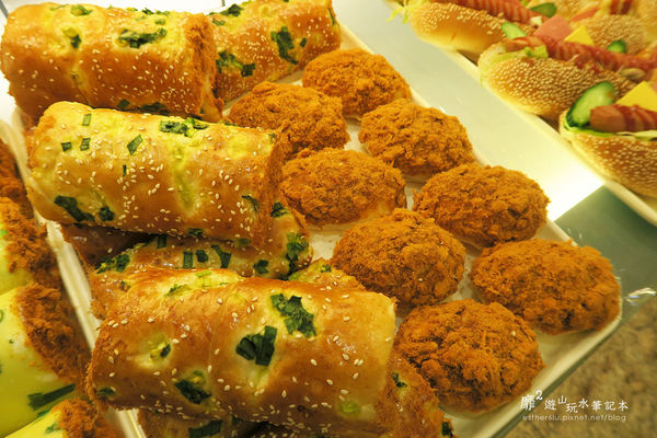 格麥蛋糕麵包店：土城麵包店~格麥藝術蛋糕 新北好禮-西瓜酥