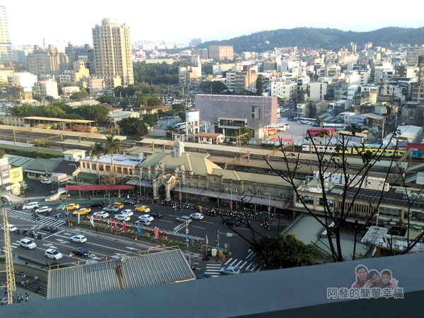 晶品城購物商場幾米24-13樓陽台