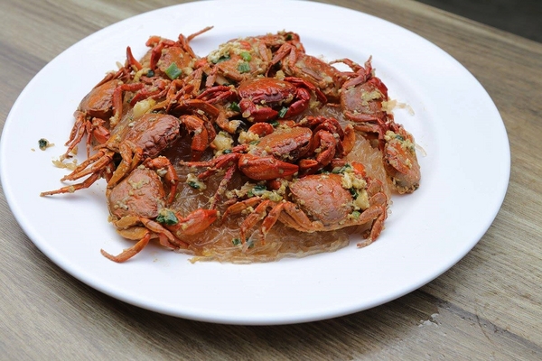 泰安戀情溫泉民宿：【苗栗旅遊】泰安戀情溫泉民宿~神畫峽谷生態主題遊樂區，感受大自然鬼斧神工的力量，以及酋長宴的美味佳餚