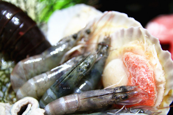 極好食:【宅配。鍋物】 樂天市場-極好食 貝里斯龍蝦鍋 傳說中的痛風鍋 特價海鮮火鍋組合