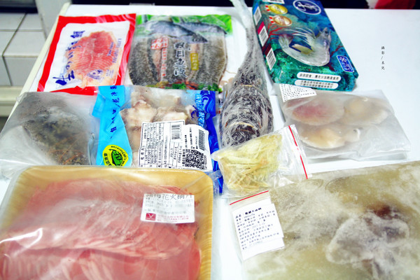 極好食:【宅配。鍋物】 樂天市場-極好食 貝里斯龍蝦鍋 傳說中的痛風鍋 特價海鮮火鍋組合