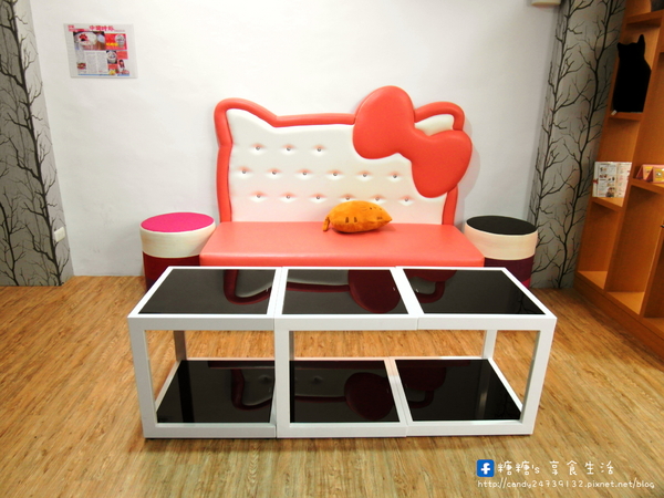 咕嚕貓咖啡(首席站前店):〖台中│美食〗咕嚕貓咖啡-首席站前店 ❤ 貓咪寵物餐廳推薦!!超可愛立體貓咪拉花,一貓、雙貓、三貓通通有~除了咖啡外,還有手作茶、甜點、義大利麵等餐點唷!【文末有優惠】