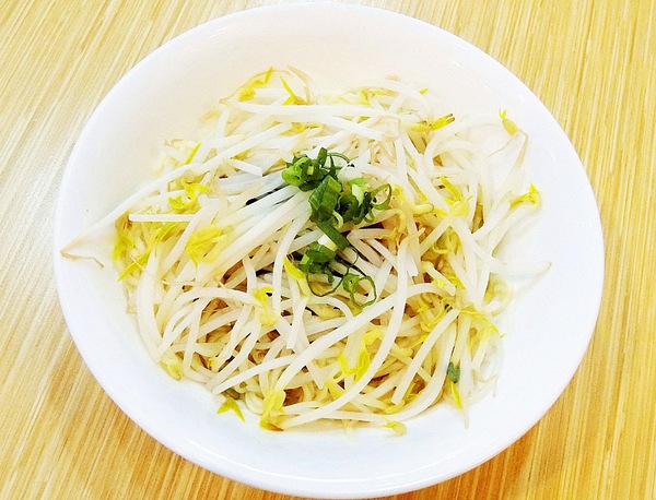 北香哨子麵(新竹中正店)：北香哨子麵