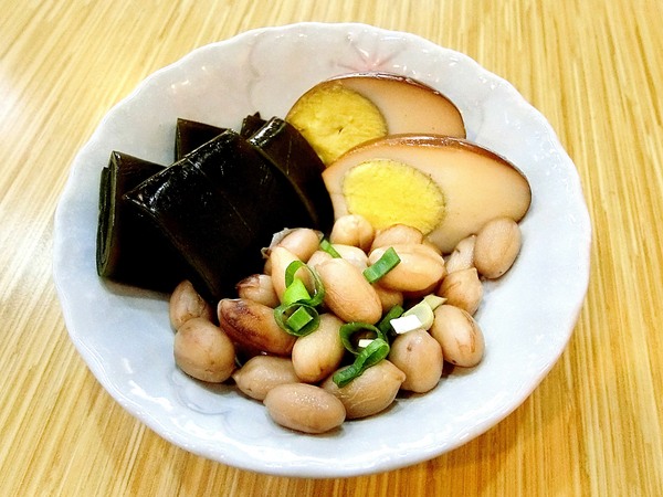 北香哨子麵(新竹中正店)：北香哨子麵