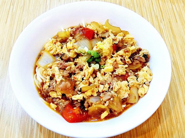 北香哨子麵(新竹中正店)：北香哨子麵