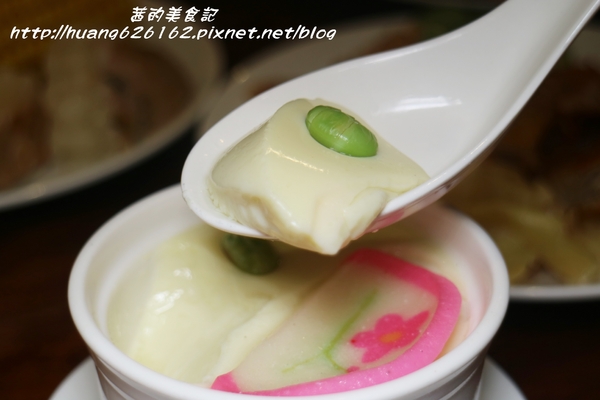 甜不二黑輪店:【新北板橋區】回訪口味依然好吃的『甜不二黑輪店』板橋銅板美食/消夜首選/近致理科技學院