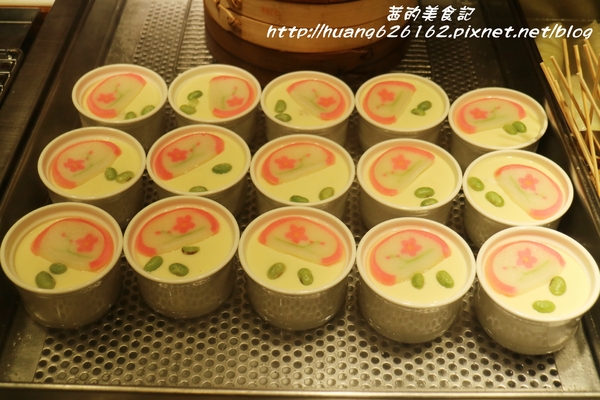 甜不二黑輪店:【新北板橋區】回訪口味依然好吃的『甜不二黑輪店』板橋銅板美食/消夜首選/近致理科技學院 甜不二黑輪店:【新北板橋區】回訪口味依然好吃的『甜不二黑輪店』板橋銅板美食/消夜首選/近致理科技學院