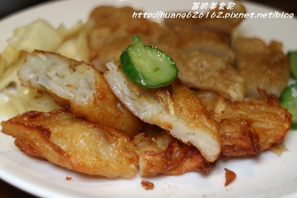 甜不二黑輪店:【新北板橋區】回訪口味依然好吃的『甜不二黑輪店』板橋銅板美食/消夜首選/近致理科技學院