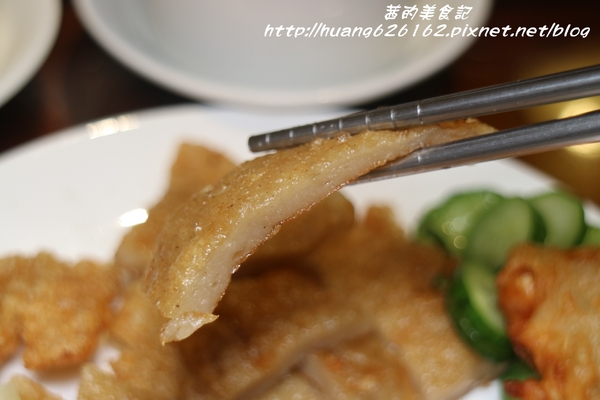 甜不二黑輪店:【新北板橋區】回訪口味依然好吃的『甜不二黑輪店』板橋銅板美食/消夜首選/近致理科技學院