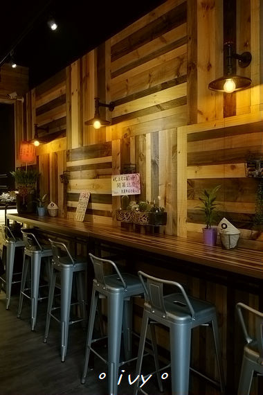 吐司工寓Tosicon(新竹關東店)： 新竹。吐司工寓(關東店)ღ好吃不貴的韓式鐵板吐司