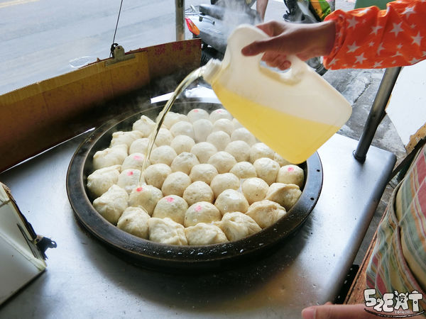 食記大墩11街水煎包6.jpg